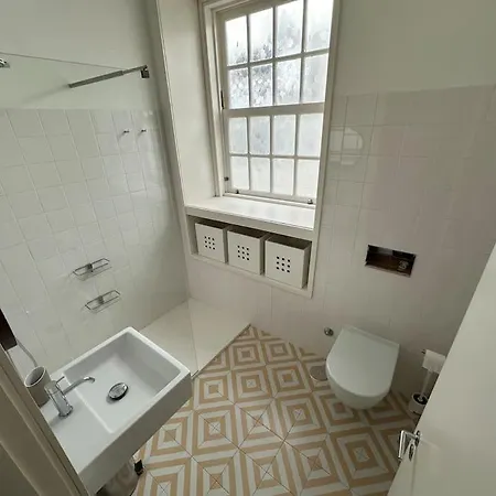 Apartamento Com Quintal Na *